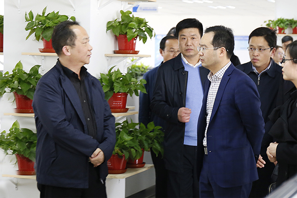 河北省工业和信息化厅厅长龚晓峰莅临南宫NG28