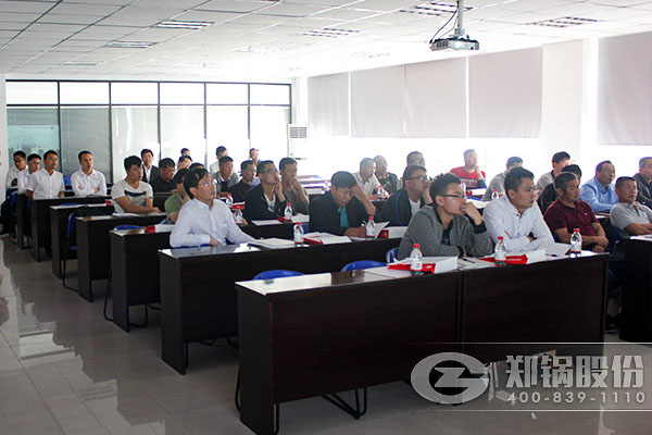南宫NG28股份举行司炉工清静知识培训 .jpg